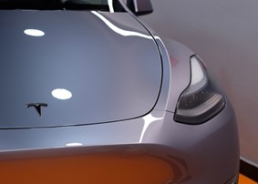 tesla yatay galeri